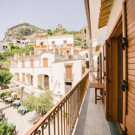 La Piazzetta Boutique Apartments Scala Exterior photo