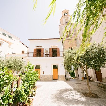 La Piazzetta Boutique Apartments Scala Exterior photo