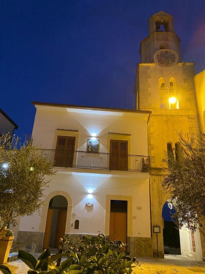 La Piazzetta Boutique Apartments Scala Exterior photo