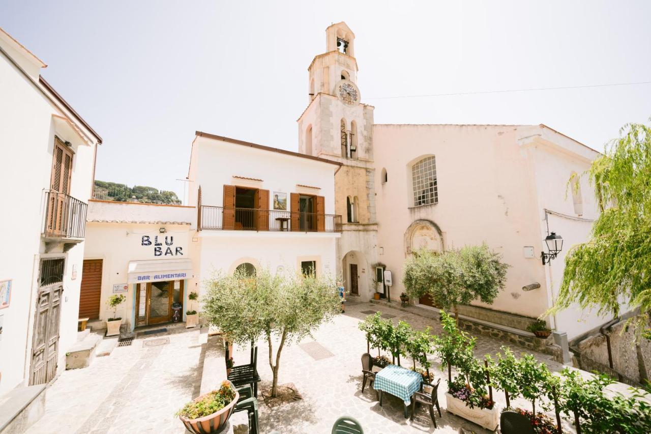 La Piazzetta Boutique Apartments Scala Exterior photo