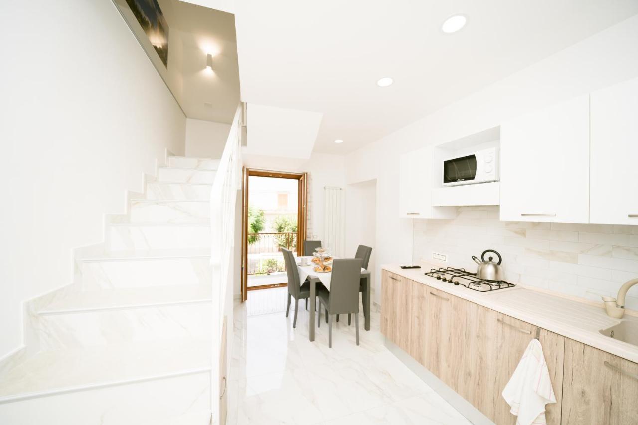 La Piazzetta Boutique Apartments Scala Exterior photo