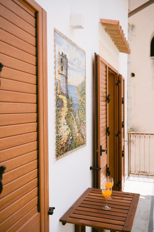 La Piazzetta Boutique Apartments Scala Exterior photo